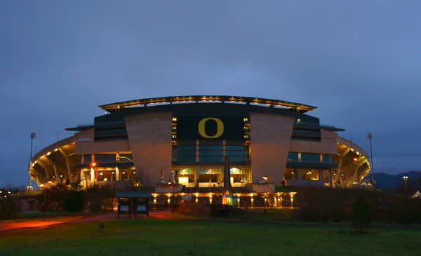 Justin Herbert And Oregon Hope To Return To PAC 12 Title Race 2 Oregon Ducks Football