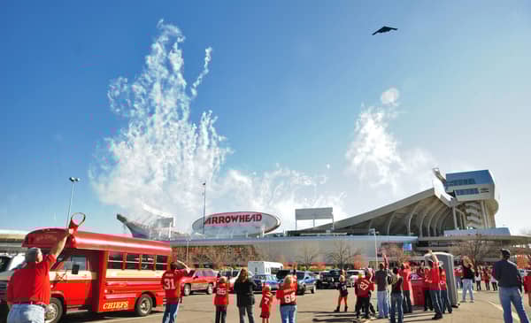 High-Flying Kansas City Offense Dominates 49ers 2 Arrowhead Stadium
