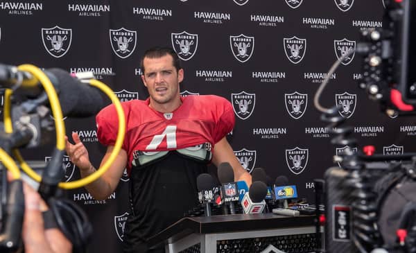 It's Time For Derek Carr To Lift? 2 Derek Carr