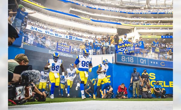 Los Angeles Rams Defense Runs Out Of The Tunnel At Sofi Stadium. Photo Credit: Jeff Lewis | LA Rams