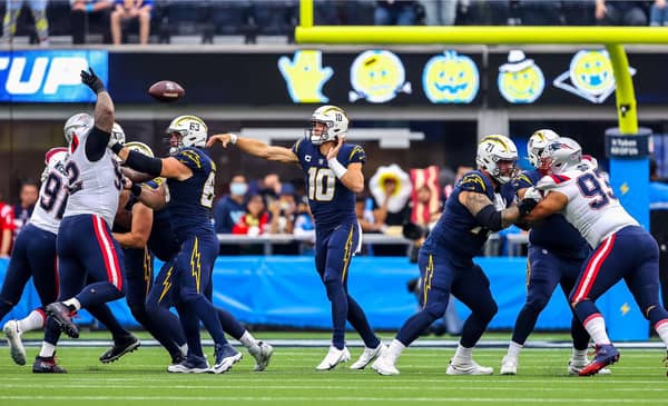 Los Angeles Chargers Quarterback Justin Herbert Against The New England Patriots. Photo Credit: Mike Nowak | Los Angeles Chargers