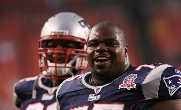 Vince Wilfork Announces His Retirement Via Kingsford Ad On Twitter 2 Vince Wilfork