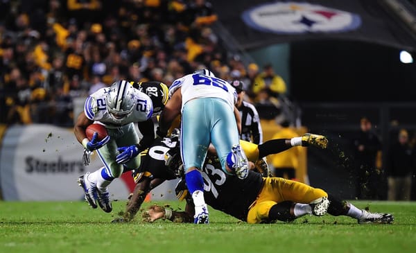 Dallas Cowboys Running Back Ezekiel Elliott. Photo Credit: Brook Ward | Under Creative Commons License