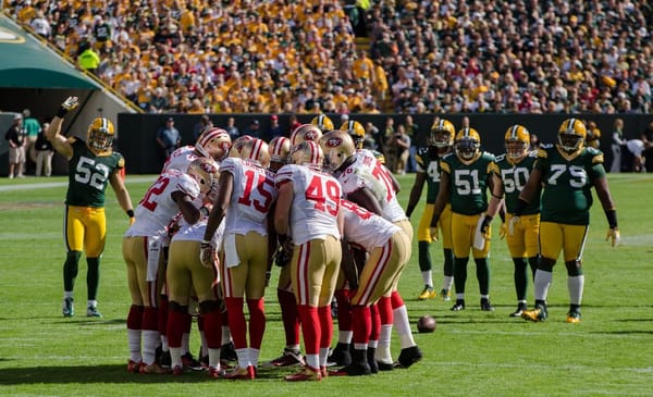 San Francisco 49ers Vs Green Bay Packers In 2012. Photo Credit: Mike Morbeck | Under Creative Commons License