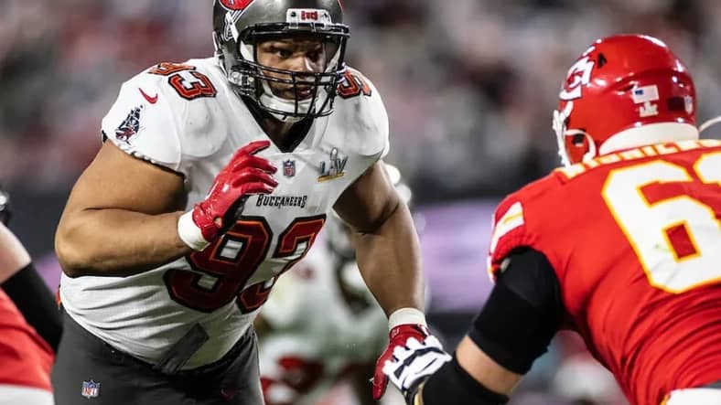Could Free Agent Ndamukong Suh Rejoin The Rams? Photo Credit: Kyle Zedaker | Tampa Bay Buccaneers