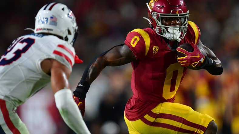 NCAA Football: Arizona at USC Trojans