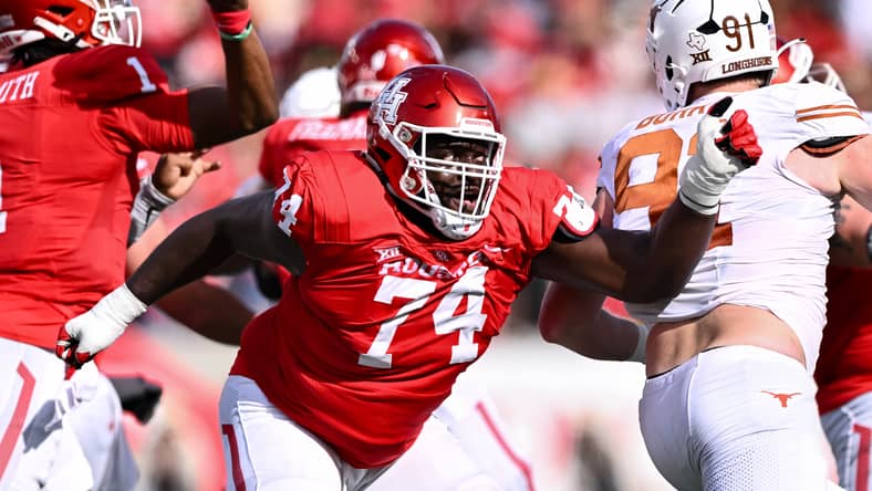 UCLA Football Star Laden Coaching Staff Biggest Reason Bruins Landed 4-Star Offensive Tackle: "They're guys who want to win, who want to change the perception of UCLA" 2 UCLA Football Transfer