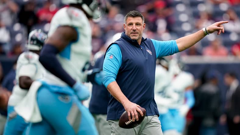 Mike Vrabel Claims He Would Have Been Next Los Angeles Chargers Head Coach If Not For Major Shift In Coach Search 2 los angeles chargers