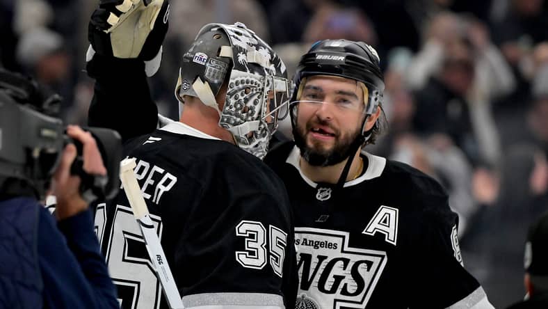LA Kings Darcy Kuemper Finalist For Prestigious Award 24 LA Kings Darcy Kuemper Finalist For Prestigious Award