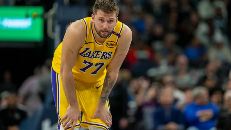 Los Angeles Lakers Getting Serious About Lack Of 'Championship Shape' With Latest Move 20 NBA: Playoffs-Los Angeles Lakers at Minnesota Timberwolves