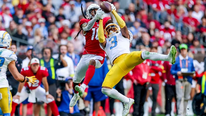 Chargers Safety Derwin James intercepts pass Photo Credit: Mike Nowak | Los Angeles Chargers