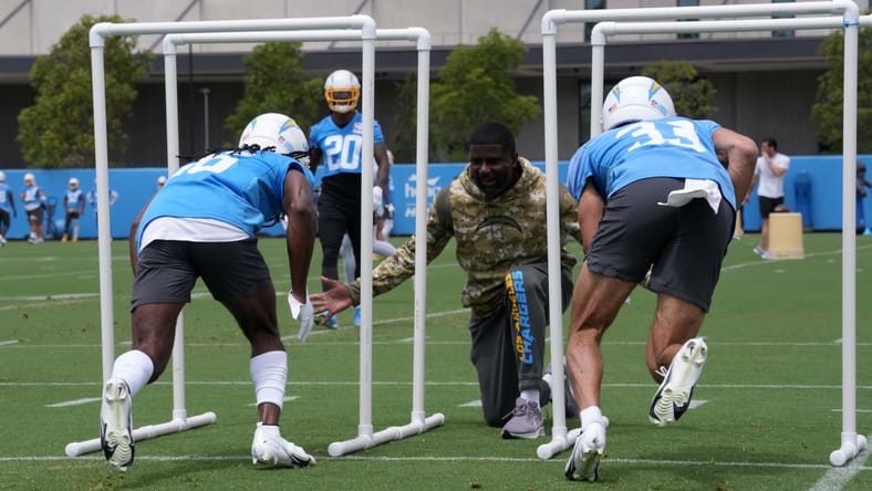 New Chargers Defensive Coordinator