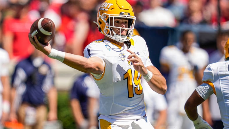 NCAA Football: Kent State at Georgia