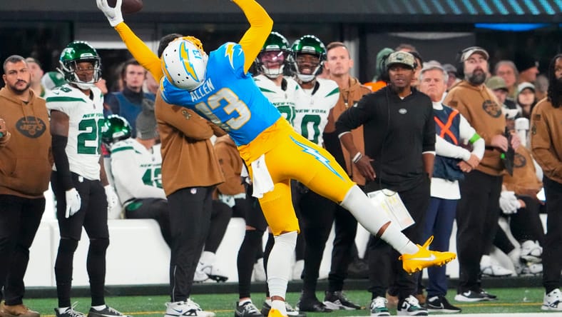 NFL: Los Angeles Chargers at New York Jets