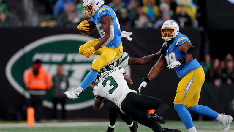 Joshua Kelley Vs Austin Ekeler: 3 Reasons The Chargers Should Deploy Both 3 NFL: Los Angeles Chargers at New York Jets