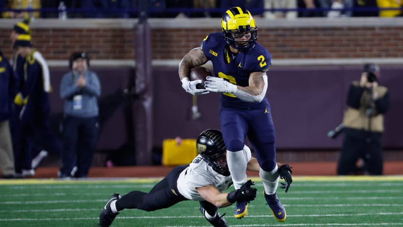 3 Reasons Why The Los Angeles Chargers Shouldn't Draft Blake Corum In 2024 5 NCAA Football: Purdue at Michigan