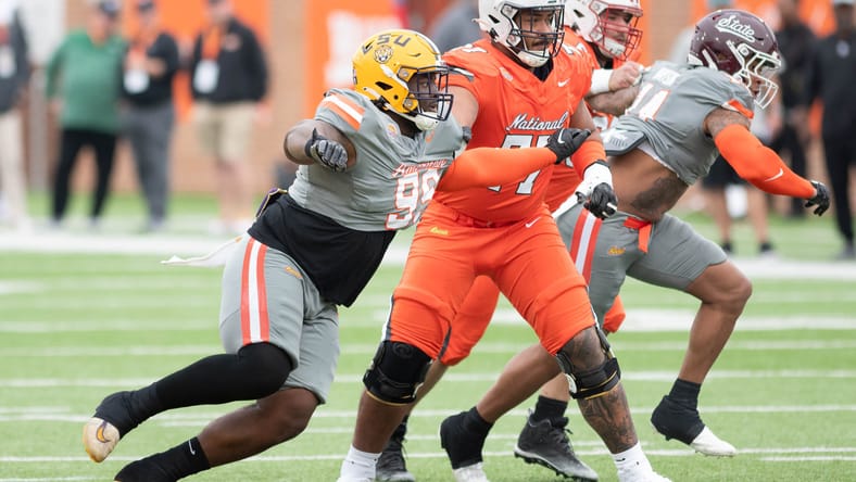 Syndication: News-Journal