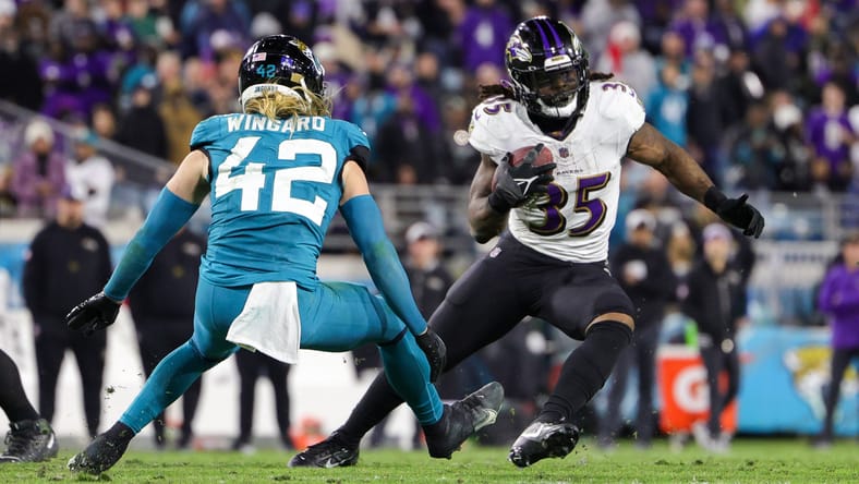 Los Angeles Chargers Secure Veteran RB in Free Agency, Go Budget Option Amid Cap Woes 4 NFL: Baltimore Ravens at Jacksonville Jaguars