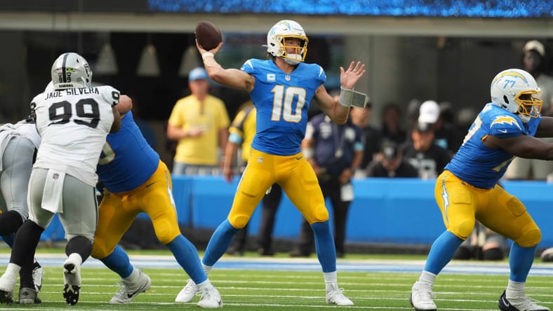 NFL: Las Vegas Raiders at Los Angeles Chargers / how to watch los angeles chargers games