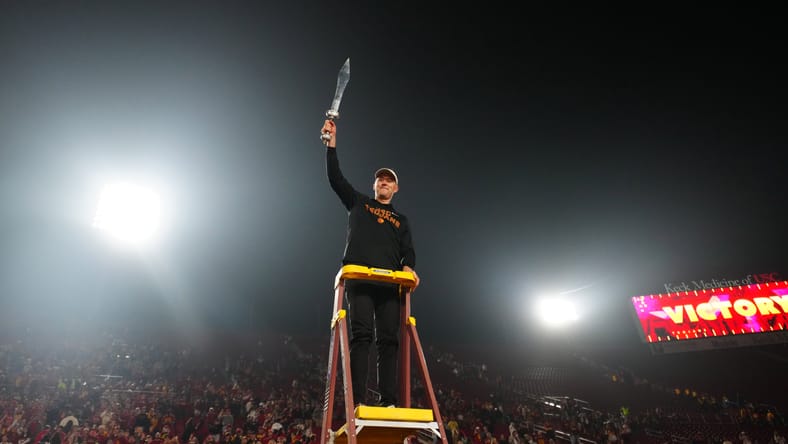 USC Trojans Football Commits 2027: Latest 2027 Trojans Recruiting Class, Highlights