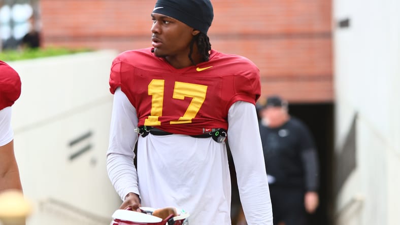 My Best Guess At The USC Trojans' Offensive Depth Chart Halfway Through Fall Camp 4 My Best Guess At The USC Trojans' Offensive Depth Chart Halfway Through Fall Camp