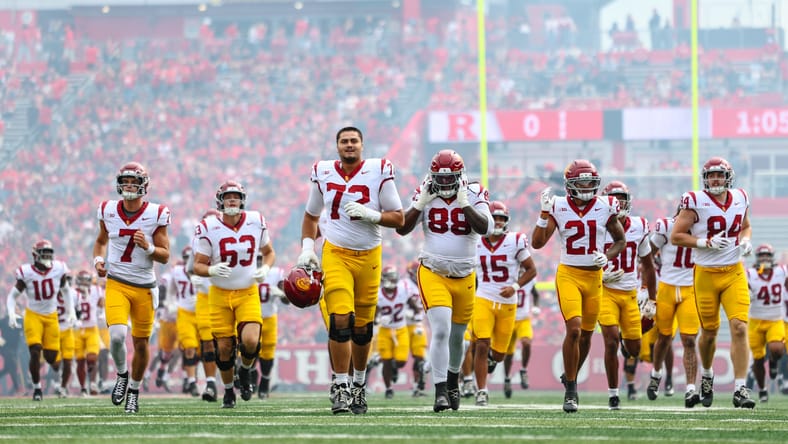 USC Trojans Wednesday Practice Notebook: Trojans Get Injury Relief Ahead Of Wisconsin 1 USC Trojans Wednesday Practice Notebook: Trojans Get Injury Relief Ahead Of Wisconsin