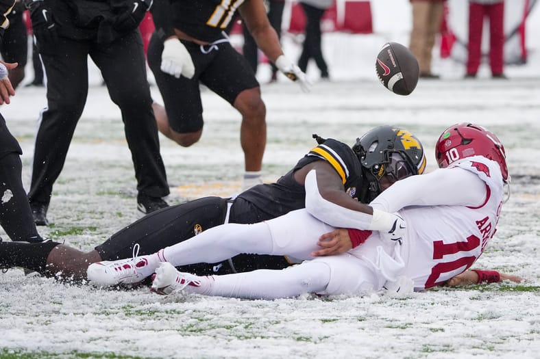 NCAA Football: Arkansas at Missouri