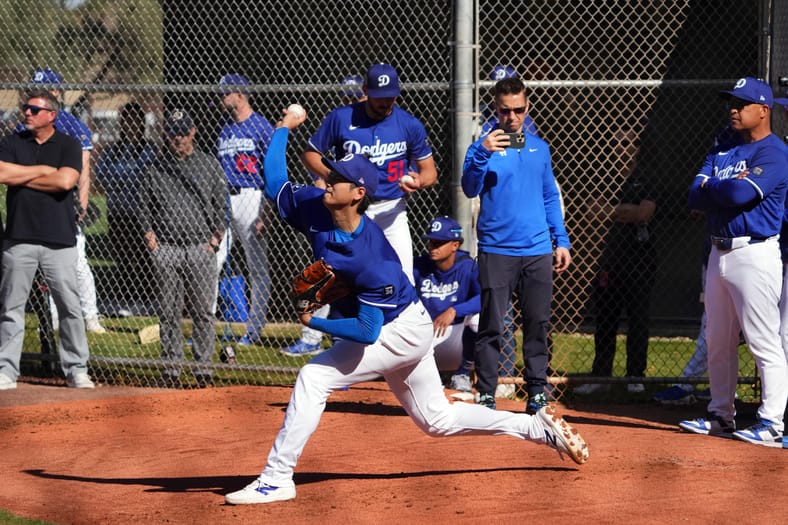 Los Angeles Dodgers Injured Pitcher Hits Huge Recovery Milestone 3 MLB: Los Angeles Dodgers-Workouts