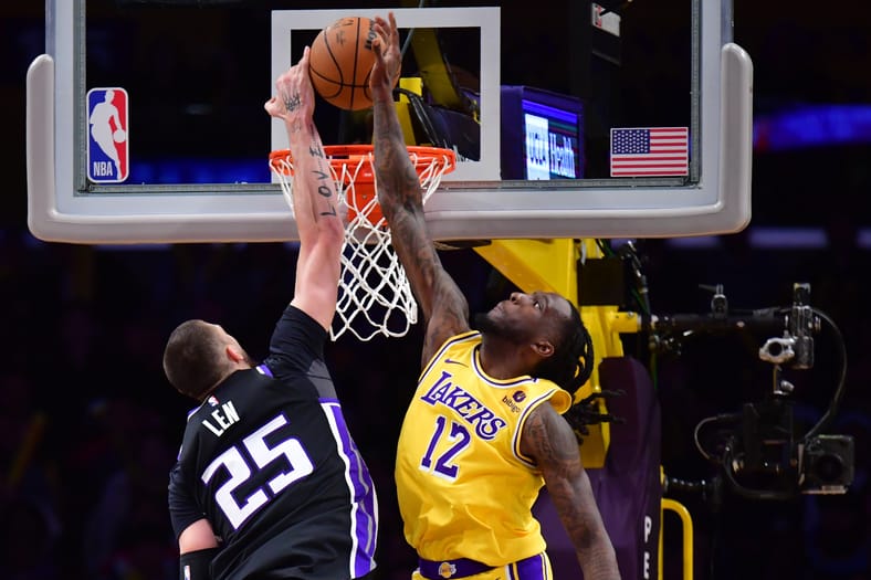 Los Angeles Lakers Big Man Search Now Has 1 Clear Front Runner 3 NBA: Sacramento Kings at Los Angeles Lakers