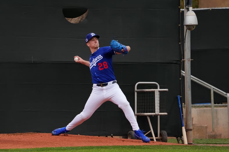 MLB: Los Angeles Dodgers-Workouts
