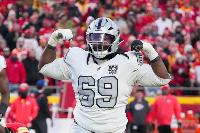 NFL: Las Vegas Raiders at Kansas City Chiefs