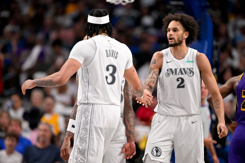 NBA: Los Angeles Lakers at Dallas Mavericks