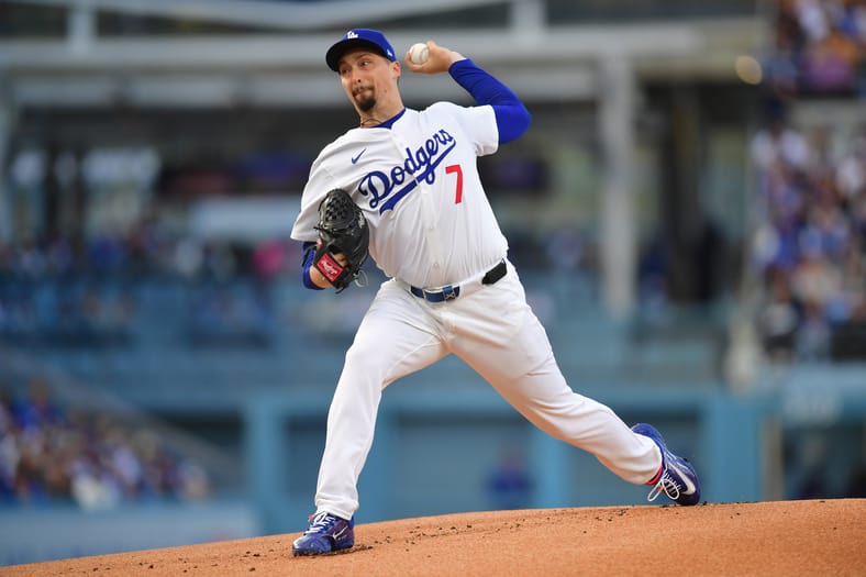 Los Angeles Dodgers Share Troubling Injury Update, With Silver Lining For Pitcher 4 MLB: Atlanta Braves at Los Angeles Dodgers