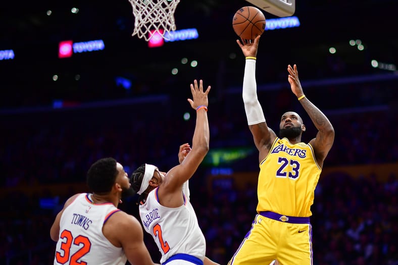 NBA: New York Knicks at Los Angeles Lakers