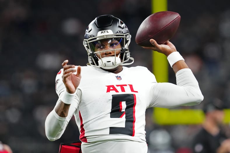 NFL: Atlanta Falcons at Las Vegas Raiders
