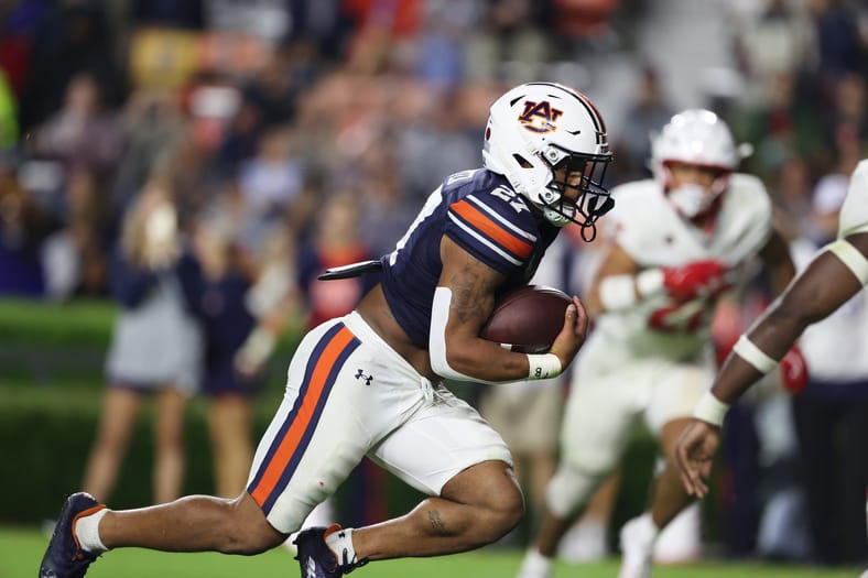NCAA Football: New Mexico at Auburn