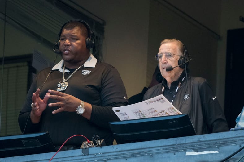 NFL: Green Bay Packers at Oakland Raiders