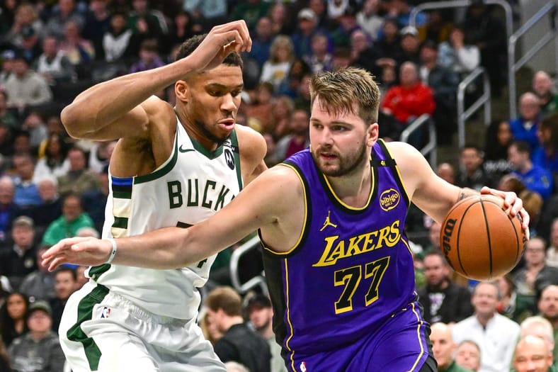 NBA: Los Angeles Lakers at Milwaukee Bucks