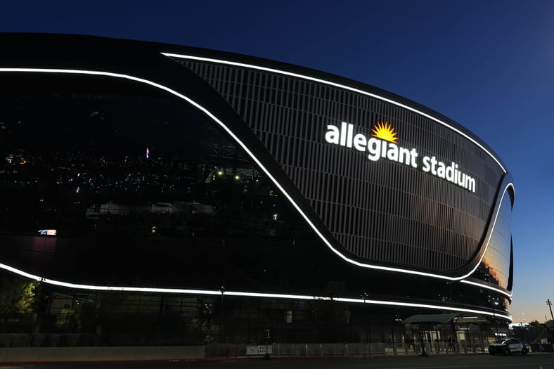 NCAA Football: Las Vegas Bowl-Texas A&M at Southern California