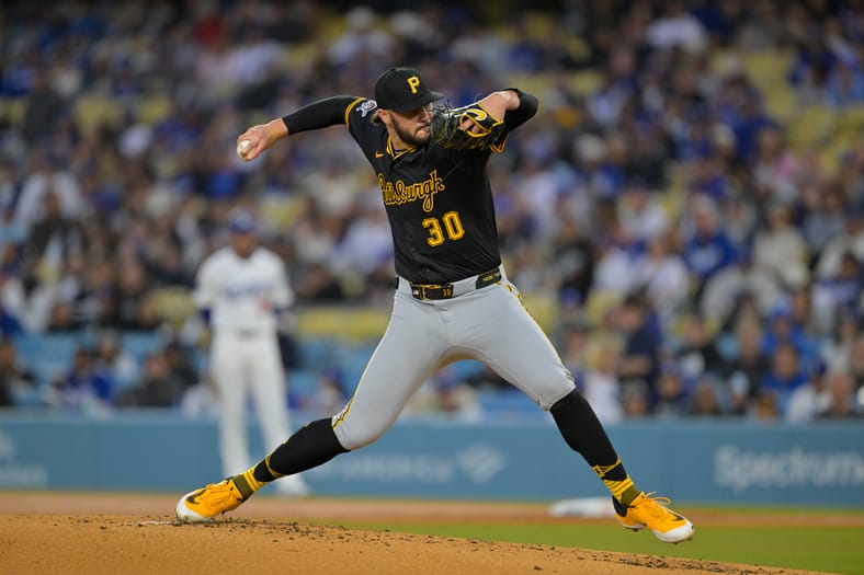 MLB: Pittsburgh Pirates at Los Angeles Dodgers