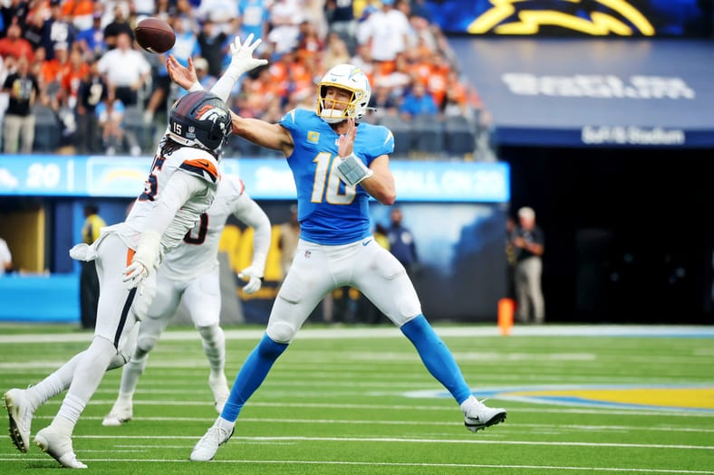 NFL: Denver Broncos at Los Angeles Chargers Game Today