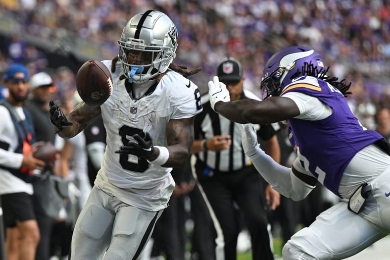 Raiders Secure Much-Needed Defender, Add Former 3rd-Round Pick 3 NFL: Las Vegas Raiders at Minnesota Vikings