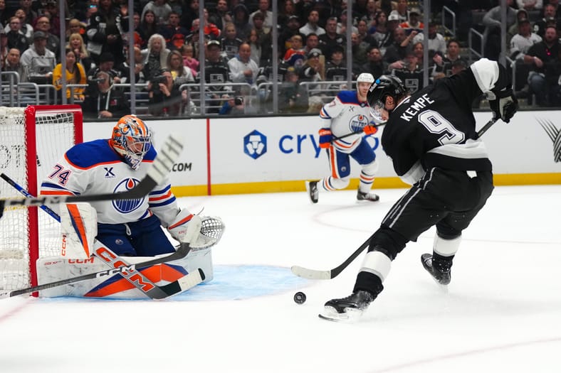 NHL: Stanley Cup Playoffs-Edmonton Oilers at Los Angeles Kings