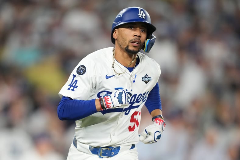 MLB: World Series-Toronto Blue Jays at Los Angeles Dodgers