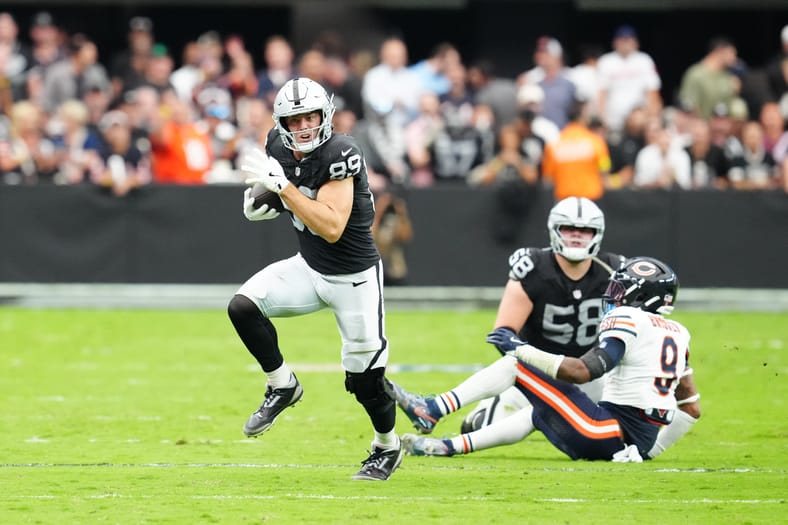 NFL: Chicago Bears at Las Vegas Raiders Brock Bowers
