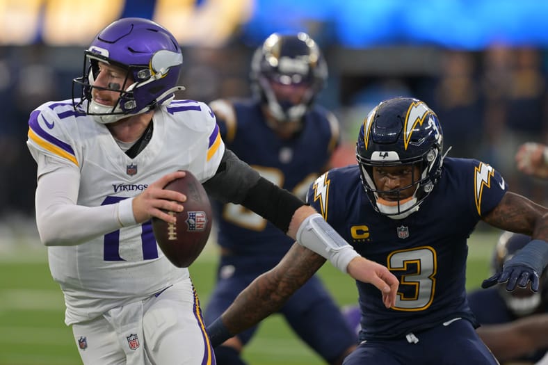 NFL: Minnesota Vikings at Los Angeles Chargers