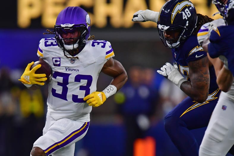NFL: Minnesota Vikings at Los Angeles Chargers