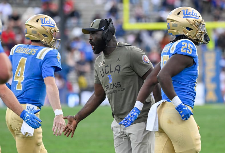 NCAA Football: Fresno State at UCLA Bruins