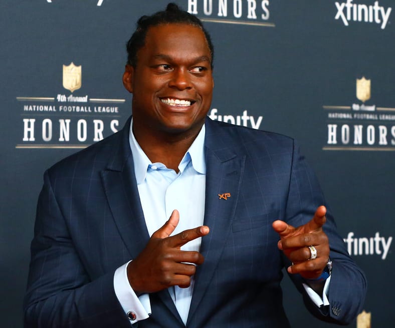 NFL: Super Bowl XLIX-NFL Honors Red Carpet Entrances