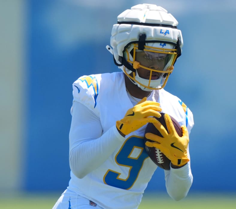 1 Los Angeles Chargers Rookie Holdout Remains After Locking Down 1st Round Pick 3 NFL: Los Angeles Chargers Rookie Minicamp
